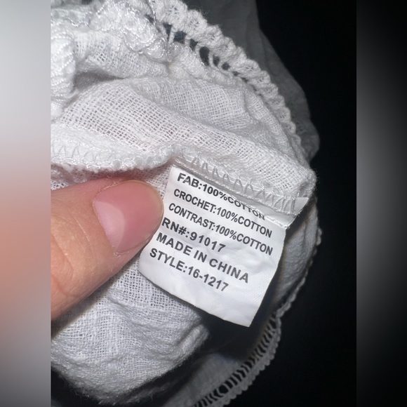 Solitaire Swim Womens Off White Crochet Lace Coverup Dress Size Medium GUC - Picture 4 of 6